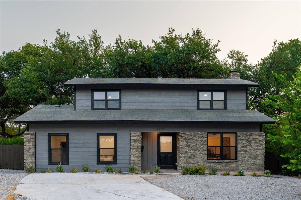 3202 Overcup Oak, Austin 78704