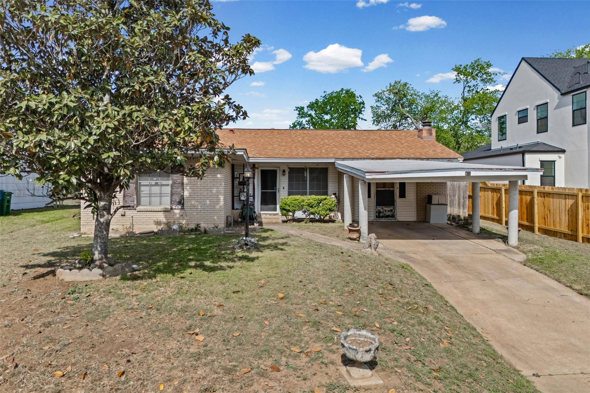 2510 Little John, Austin 78704