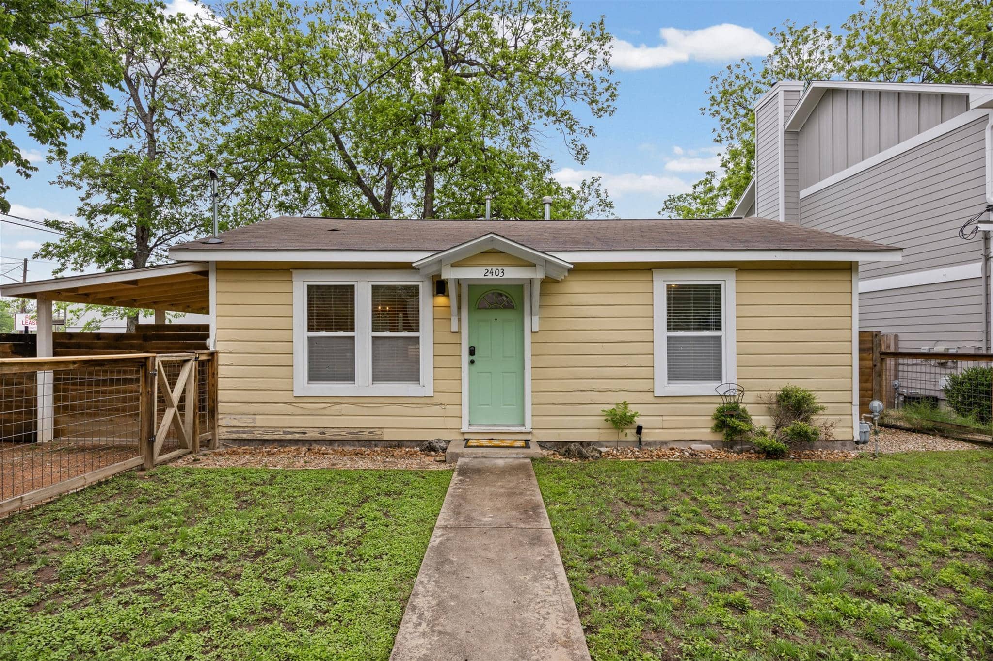 2403 2nd, Austin 78704