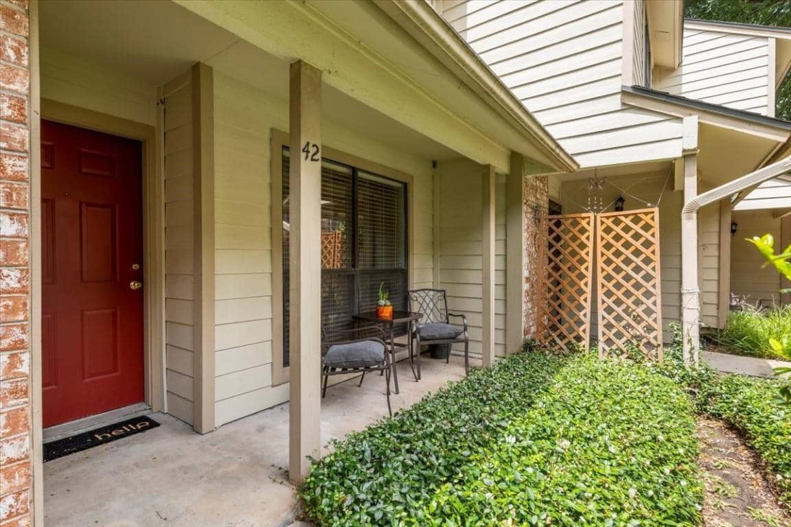 3801 Menchaca #42, Austin 78704