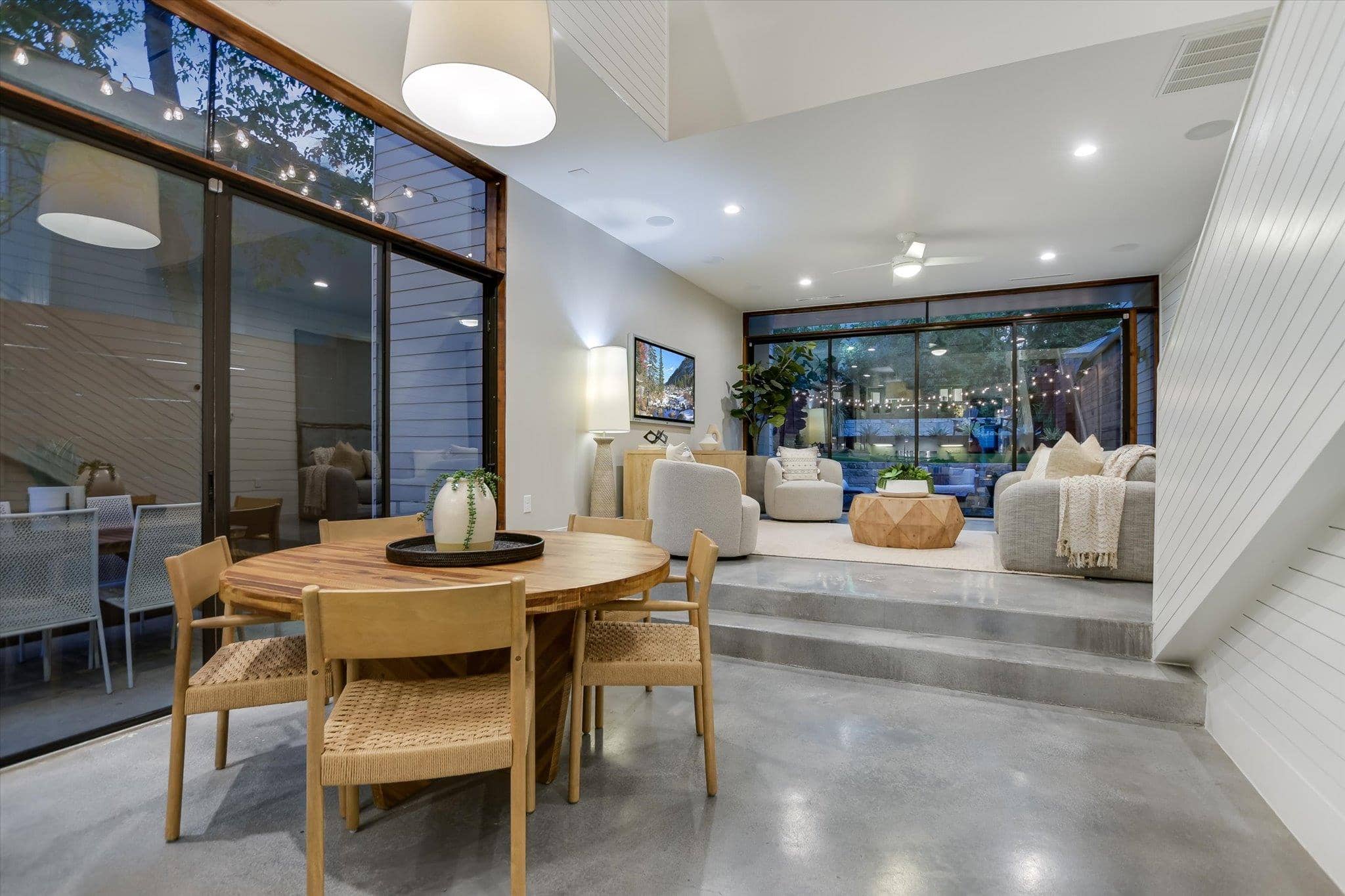 607 Terrell Hill #A, Austin 78704