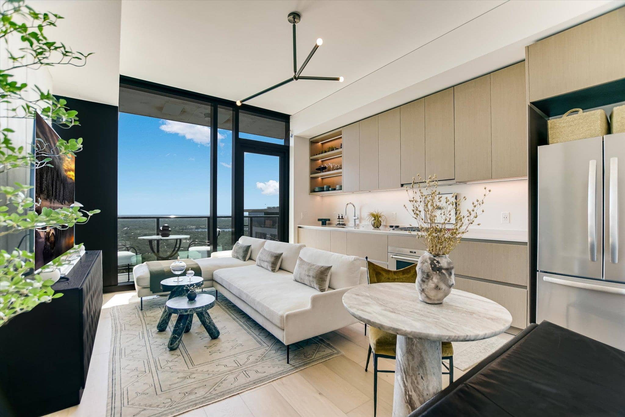 610 Davis #2607, Austin 78701