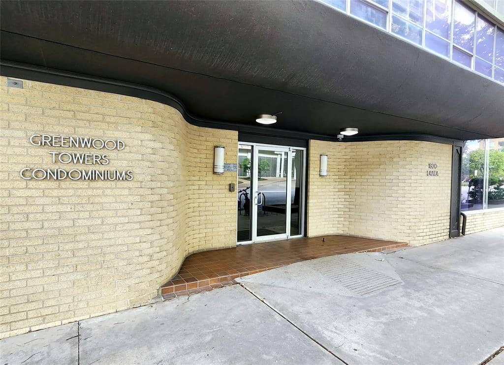 1800 Lavaca #A806, Austin 78701