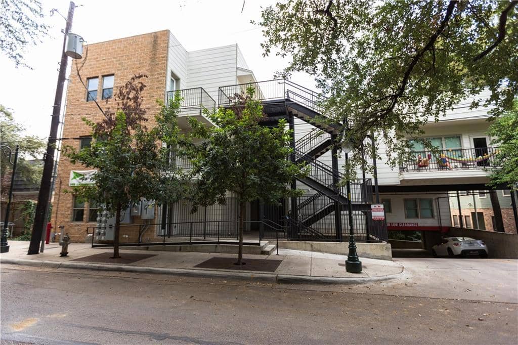 2708 San Pedro #302, Austin 78705