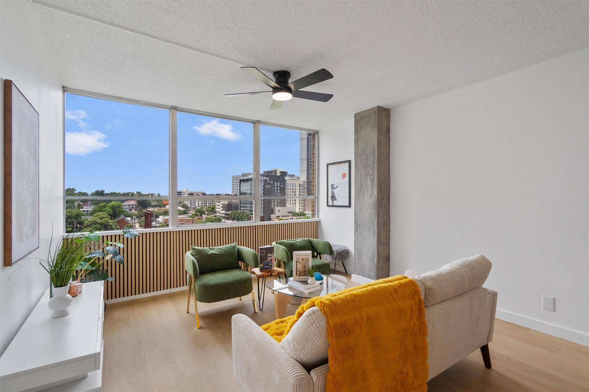 1800 Lavaca #A613, Austin 78701