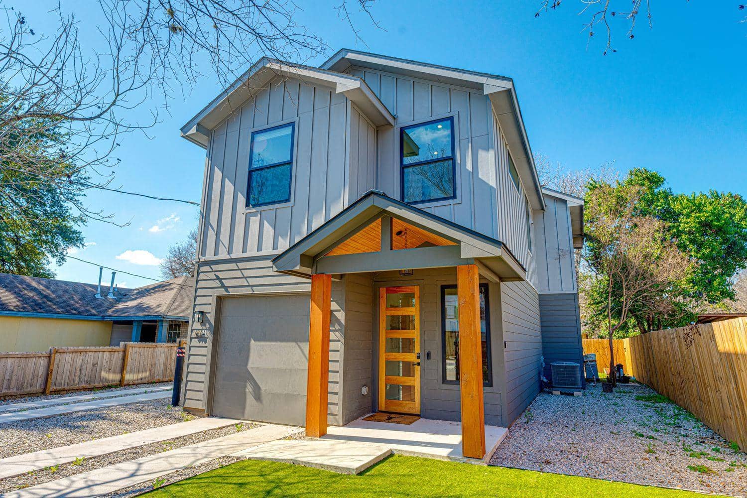 910 Tillery, Austin 78702