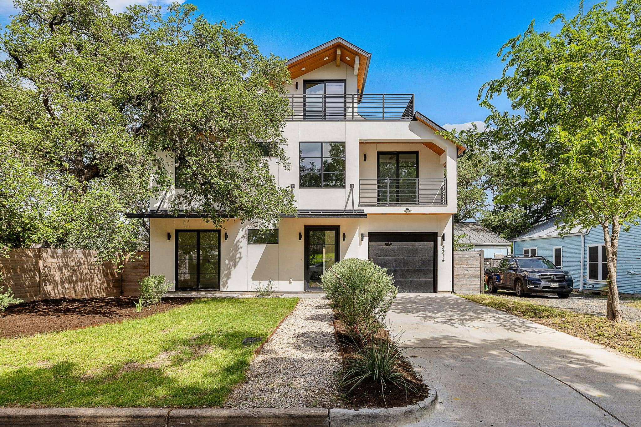 2316 Euclid, Austin 78704