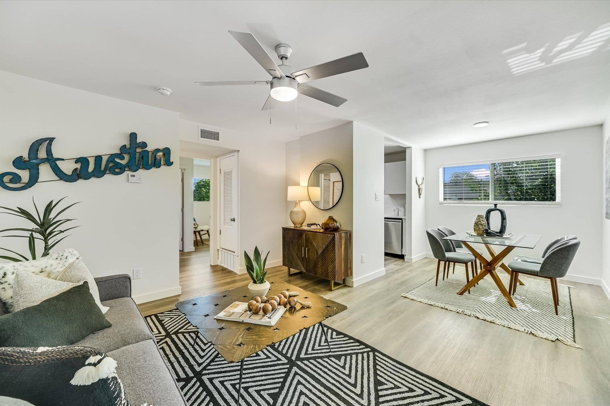 3703 Harmon #104, Austin 78705