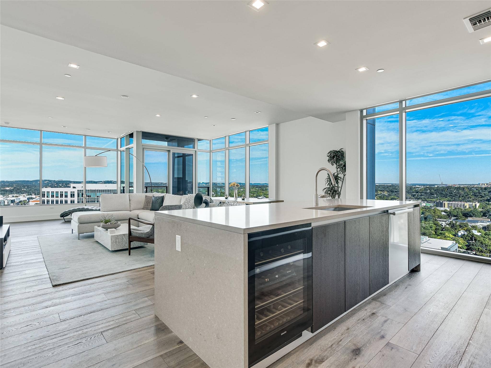 501 West #2004, Austin 78701