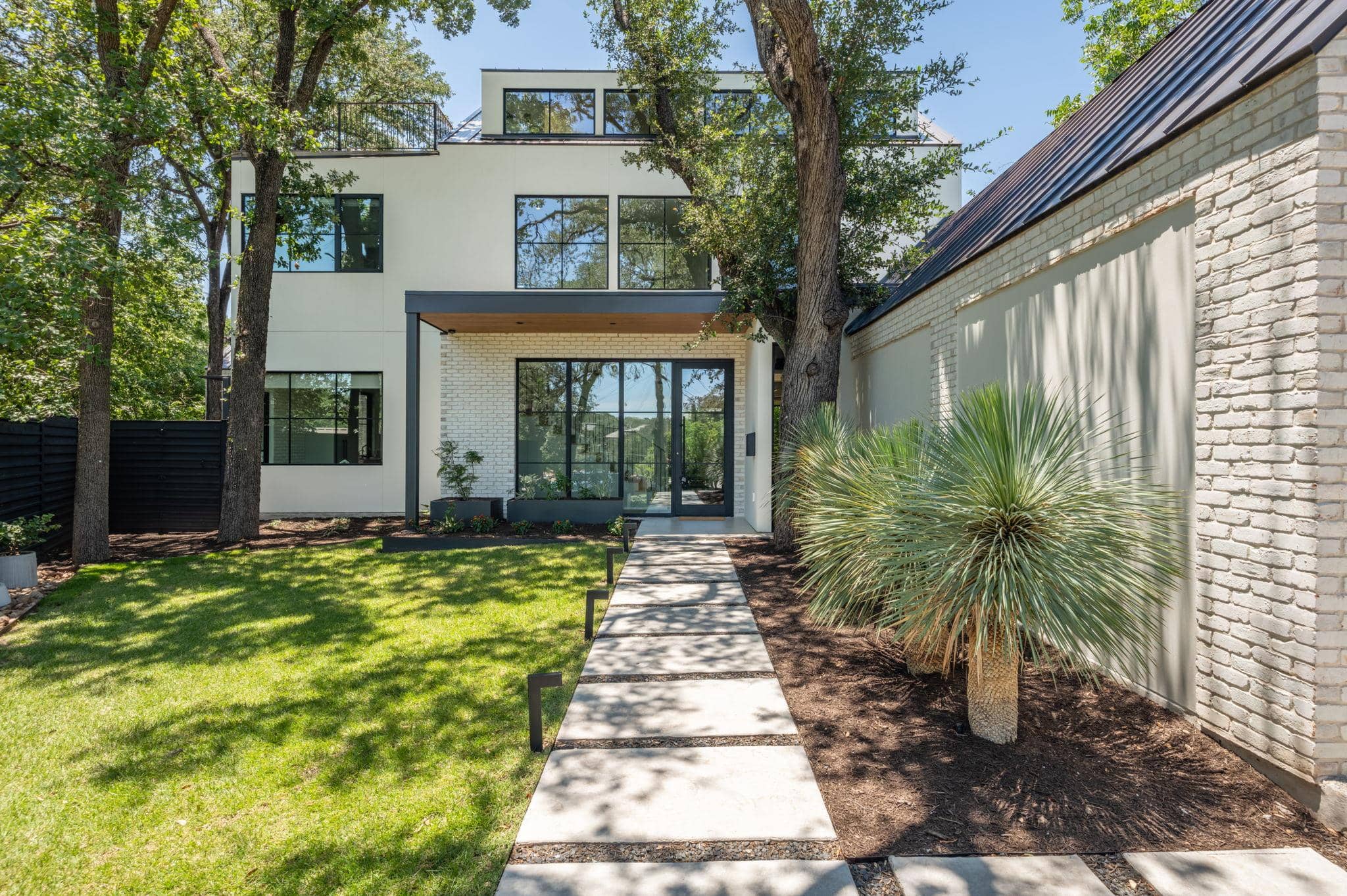 1102 Heritage, Austin 78703