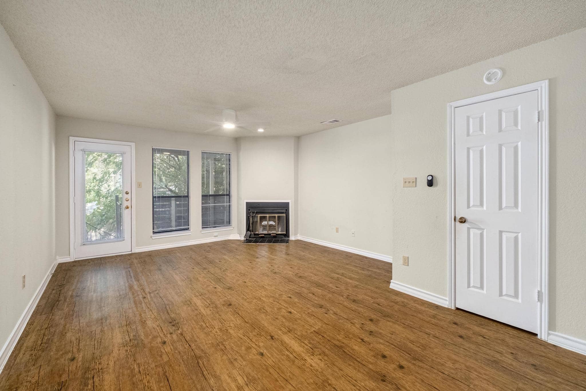 1404 Norwalk #206, Austin 78703